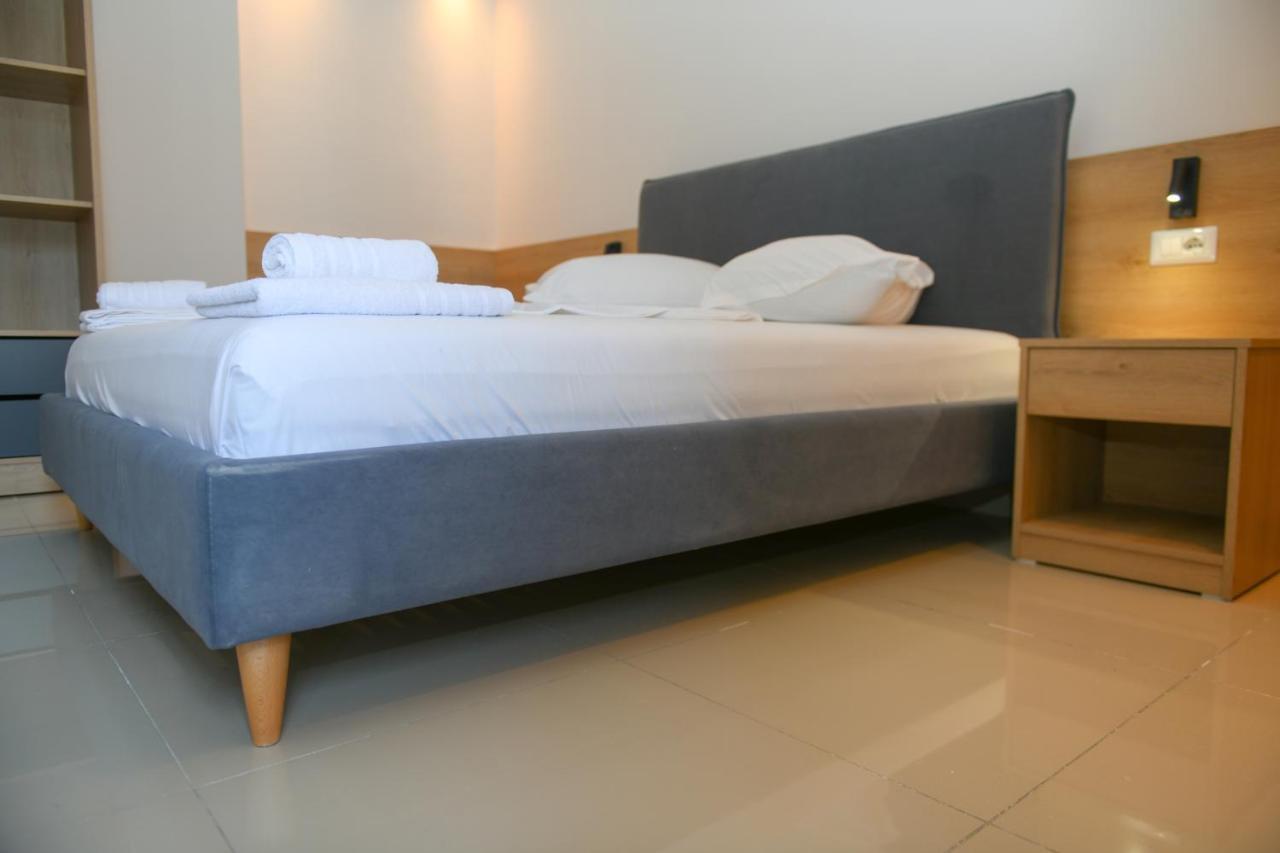 Village By The Sea Golem (Tirana) Exterior foto